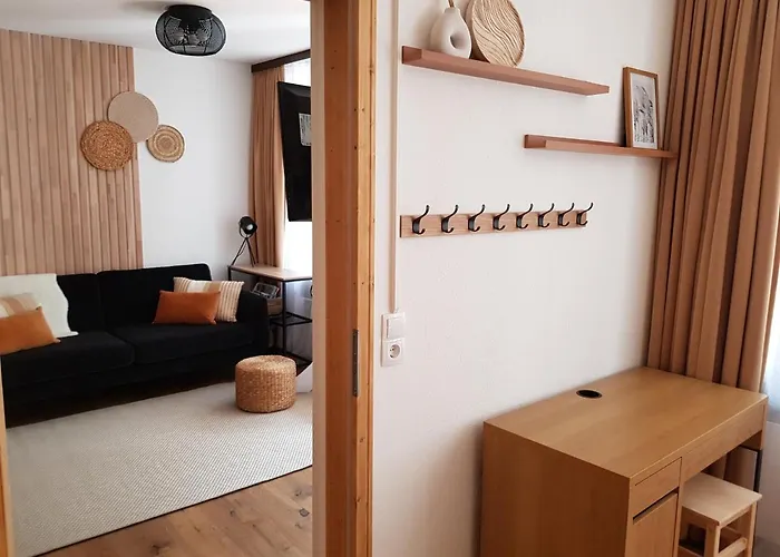 Almara - Family * باد غويسرن